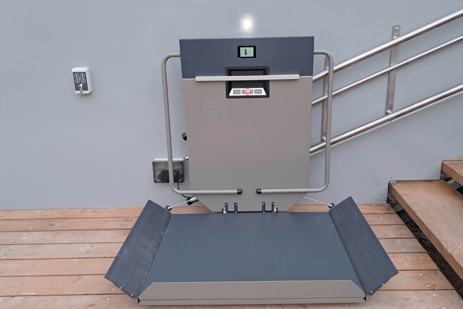 19 TECHLIFT